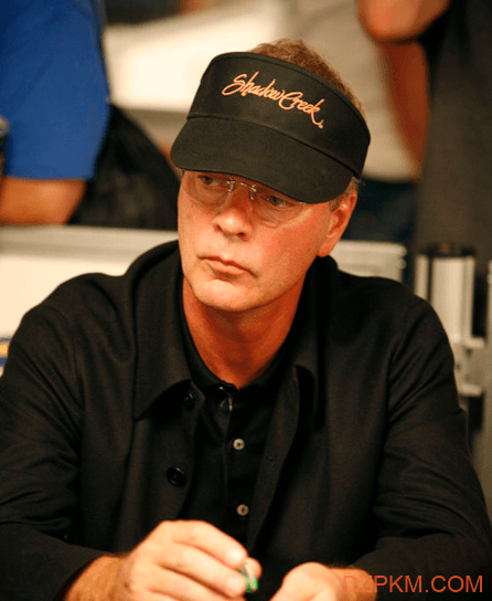 哈罗德·阿瑟(Hal Fowler): 第一位成为扑克世界冠军的业余扑克玩家