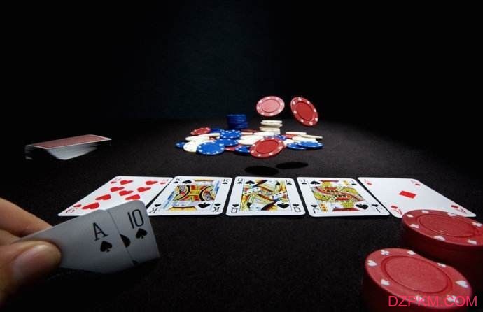 德州扑克高级技巧：教你如何运用底牌摊牌