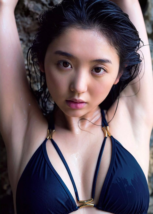 小野乃乃香为首本写真集 突破极限半裸性感出击
