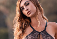 欧美辣妹Britt Ana 浑圆巨乳呼之欲出令人浑身充血-德州扑克迷