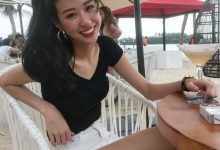 新加坡正妹Gabriella Choo 热裤美女秀性感大长腿-德州扑克迷