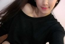 大马车模正妹Collins Tin 吃榴莲美照诱人事业线让人流口水-德州扑克迷