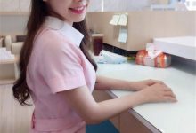 「台中最美牙助」粉色制服超甜美，比基尼辣照太凶网友：「看牙医都不用打麻醉啦」！-德州扑克迷