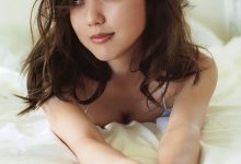 刚满25岁真野惠里菜 过去写真集合性感美态重温-德州扑克迷