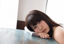 飞鸟りん（飞鸟铃）齐B小热裤 性感蜜桃臀令人垂涎欲滴-德州扑克迷