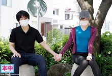 HND-869：疫情严重、美谷朱里和炮友戴口罩才敢做爱！-德州扑克迷