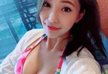 甜心空姐正妹Abbe Wu 性感比基尼秀完美身材-德州扑克迷