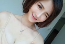 甜美气质正妹李佳丽 超深性感事业线不见底-德州扑克迷