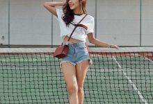 甜美正妹Kelly Tan 性感热裤露肚脐魅力四射-德州扑克迷