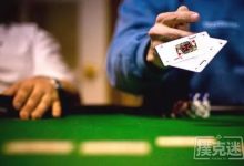 拿着JJ,当翻牌出现一张高牌时该怎么打-德州扑克技巧-德州扑克迷