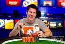 JJ翻牌中暗三,河牌刹车弃牌,你会这样打吗?-德州扑克迷