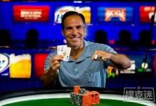 致命暗三!德州扑克决赛桌小Set怼上大Set,这痛谁懂!-德州扑克迷