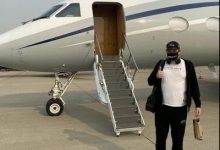 豪横！Hellmuth借飞机出国打非现场比赛-德州扑克迷