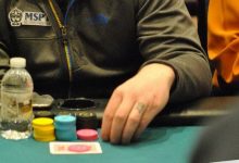 德州扑克应对小筹码玩家的全压-德州扑克迷