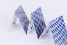 德州扑克AKs，翻前遭遇4bet全压，是不是要弃牌？-德州扑克迷