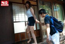 鹫尾 めい(鹫尾 芽衣i) 作品SSNI-969 ：巨乳人妻“鹫尾めい”用性爱帮小鲜肉摆脱手机成瘾。-德州扑克迷