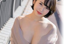 あさみ润(朝美润) 作品Kuse-017：美巨臀熟女洗澡时都还被偷袭。-德州扑克迷