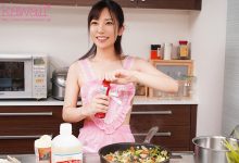 CAWD-159：美乳家政女大学生“唯名くるみ(唯名胡桃)”打扫变打炮！-德州扑克迷