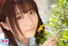 甜笑F杯美少女“一年多没做爱” 键盘柯南进攻…极品body下海原因公开-德州扑克迷
