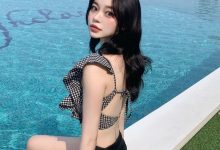 [人物]晒日光浴的年轻妹子「发育好好」，针织衫下「太性感」！-德州扑克迷