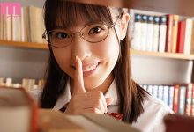 东条なつ(东条夏)CAWD-161清纯班长大胆的露出屁股撑开后花园-德州扑克迷