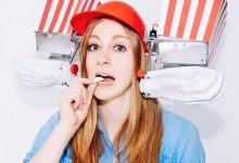懶人界的救星！超懶少女發明了自動洗頭神器？！-德州扑克迷