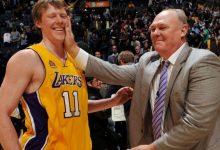 大发体育-NBA传奇父子档力压科比和库里父子这个家族4人闯荡过联盟，大发助力你的致富之路！-德州扑克迷