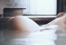 終於浮出水面了！翹臀女王「Linda 尤妝妝」曝光火辣泡湯照-德州扑克迷