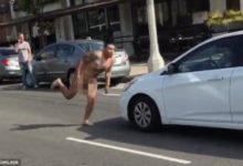 瘋了！裸男狂吼一聲 飛衝直撞來車-德州扑克迷