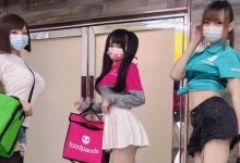 今晚要叫哪一家外送？「正妹Coser」背起保溫包化身外送員-德州扑克迷