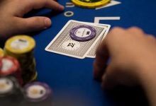 【EV扑克】教学:切记!别在多人底池激进地游戏弱同花听牌!-德州扑克迷