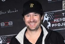 【EV扑克】Hellmuth的金手链要全部送人,其中一条竟然送给了大骗子-德州扑克迷