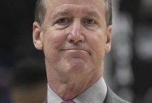 迈博体育 曝雄鹿离任助教与主帅不和-德州扑克迷