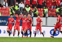 大发体育-全场5张红牌！9人海港1-1泰山提前一轮夺冠，大发助力你的致富之路！-德州扑克迷