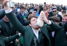 大发体育-醉酒球迷行为不端后美巡赛高尔夫赛事陷入混乱，大发助力你的致富之路！-德州扑克迷