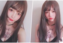 超夢幻爆奶蘿莉！下乳總是不經意外露，邪惡到令人犯罪！-德州扑克迷