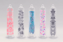 法國設計師推出「藝術保險套」，讓使用者的OO瞬間變成藝術品，但實際感覺如何呢？-德州扑克迷