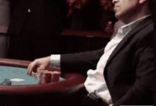 【EV扑克】讨论 | 我们是否应该在河牌过牌，以诱使对手因错过听牌而进行诈唬？-德州扑克迷