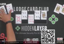 【EV扑克】趣闻 | 这是您今年在扑克锦标赛中见过的最精彩的跟注吗?-德州扑克迷