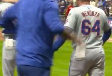 大发体育-大都会队 NLDS 对阵费城人队的比赛,大发助力你的致富之路!-德州扑克迷