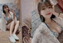 太兇了！正妹一隻阿圓「爆乳揪上瑜伽」，渾圓北半球太吸睛！-德州扑克迷