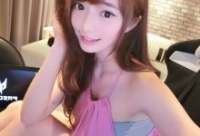 遊戲實況主,直播時候胸部太大「長輩撞到麥克風」!一撞到就要受不了了….-德州扑克迷