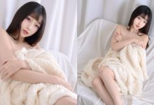 愛裸女神「玲奈Lena」聖誕披針織,「白嫩香肩」給粉絲掀被子-德州扑克迷