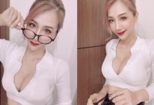 「米小米Mina」掛眼鏡讓人想使壞，「白嫩巨乳」又秒爆襯衫！-德州扑克迷