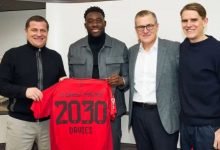 大发体育-官方：拜仁续约阿方索-戴维斯至2030 皇马曼联免签，大发助力你的致富之路！-德州扑克迷