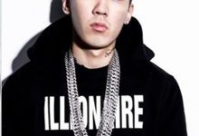 如此狂！一個月通告接接接到手軟，錢也跟著數數數不完-德州扑克迷