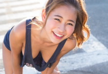 擁有小麥肌的絕美側乳公主「十枝梨菜」,夏天到了就是要來曬一下~-德州扑克迷