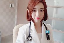 高顏值「正妹醫生」不管是醫師服還是手術袍，穿上去都讓人充滿幻想：我要天天去報到！-德州扑克迷