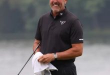 大发体育-震惊的布赖森·德尚博就菲尔的爆红时刻发文,大发助力你的致富之路!-德州扑克迷