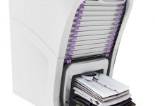 懶鬼必備!自動折衣機現身 能熨能燙還能灑香水-德州扑克迷